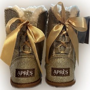 ✨Lamo glitter boots